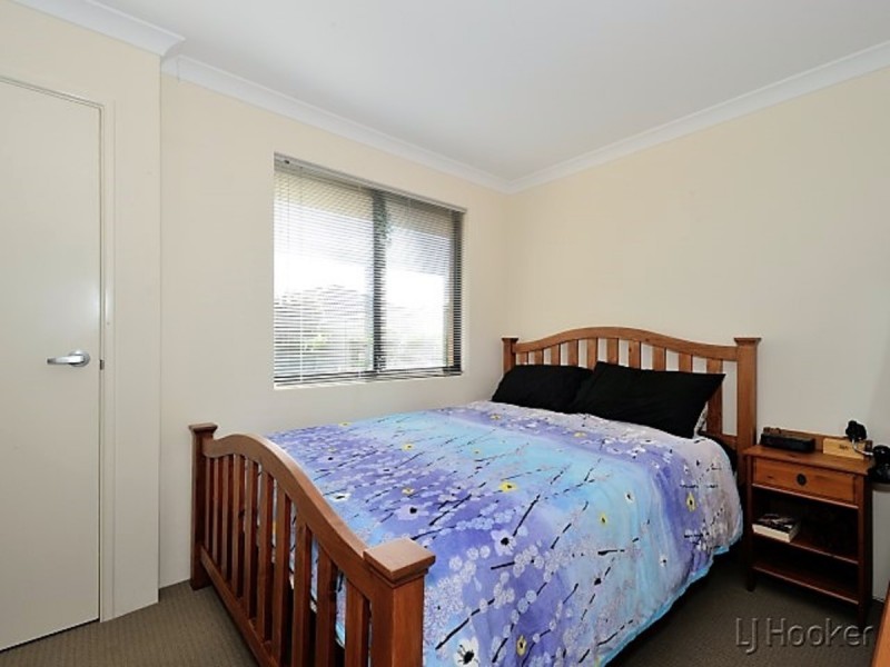 17 Mariposa Boulevard, Secret Harbour WA 6173