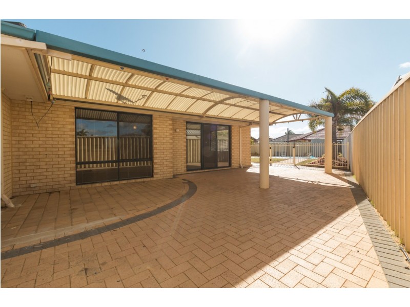 4 Glenelg Close, Warnbro WA 6169