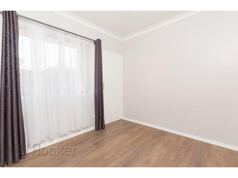 114 Simpson Avenue, Rockingham WA 6168