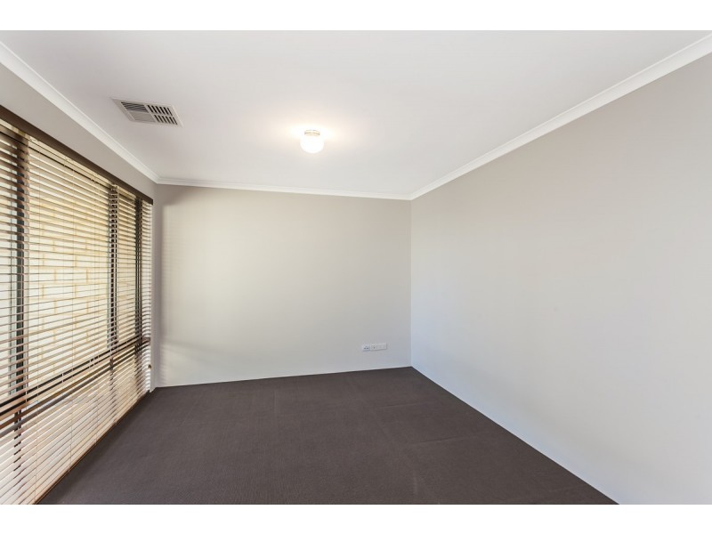 22 Rivergums Boulevard, Baldivis WA 6171