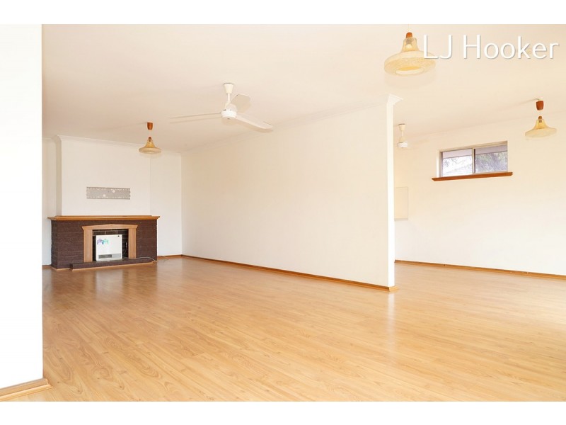 17 Jesmond Street, Safety Bay WA 6169