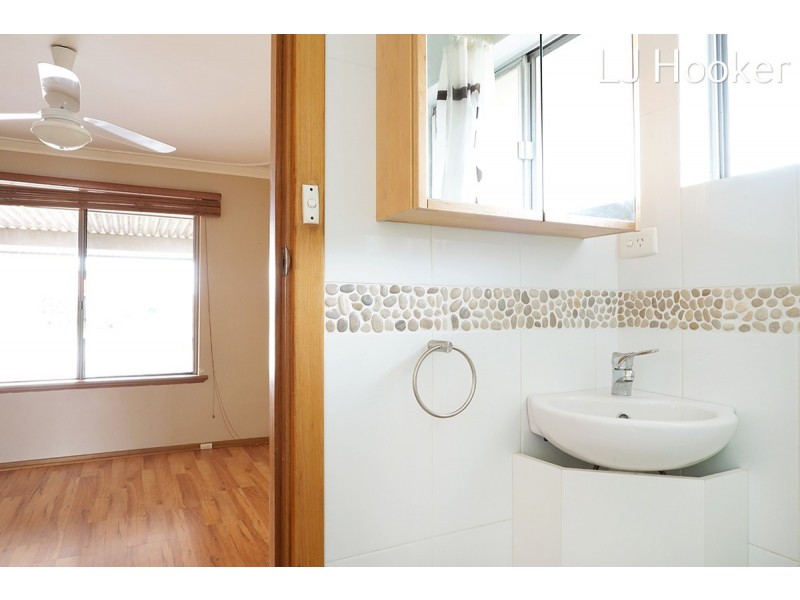 17 Jesmond Street, Safety Bay WA 6169