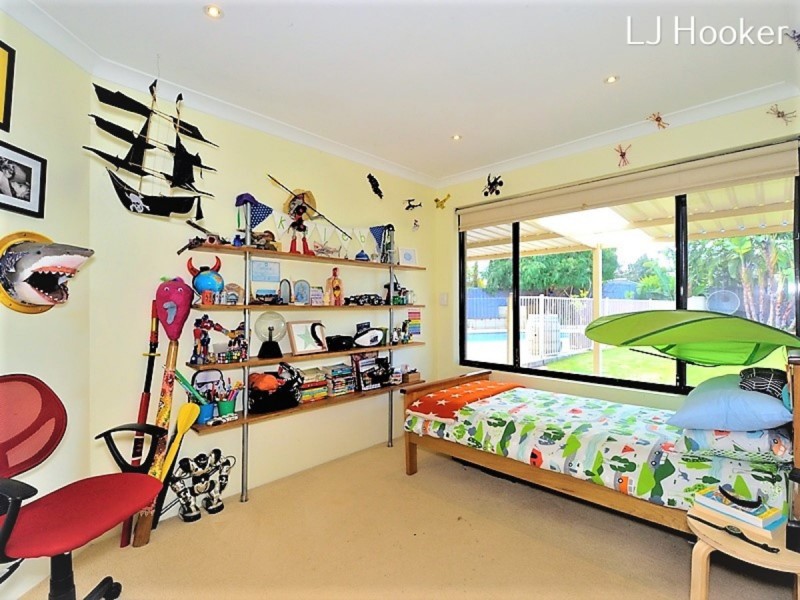 1 Rochefort Retreat, Port Kennedy WA 6172