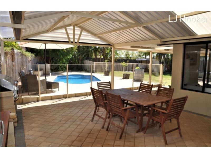 1 Rochefort Retreat, Port Kennedy WA 6172