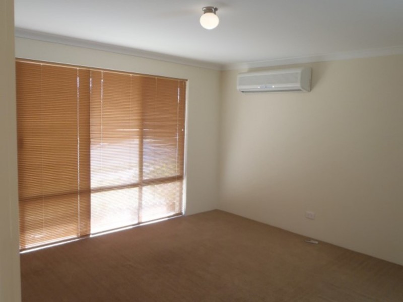 64 Lemongum Drive, Baldivis WA 6171