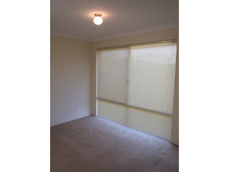 64 Lemongum Drive, Baldivis WA 6171