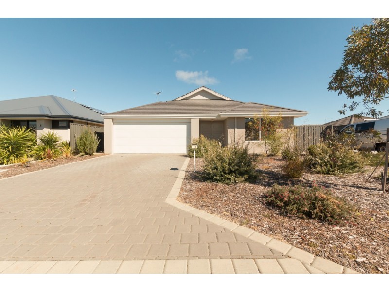 12 Saladin Way, Baldivis WA 6171