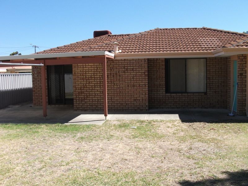 7 Fountain Court, Safety Bay WA 6169