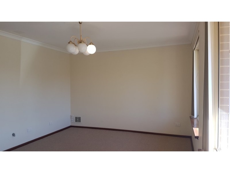 42 The Avenue, Warnbro WA 6169