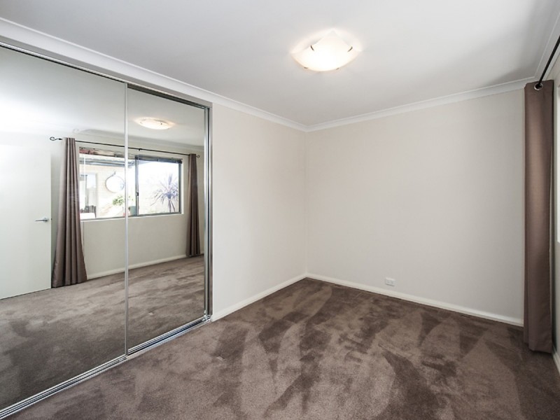 5/2 Pemberton Boulevard, Baldivis WA 6171