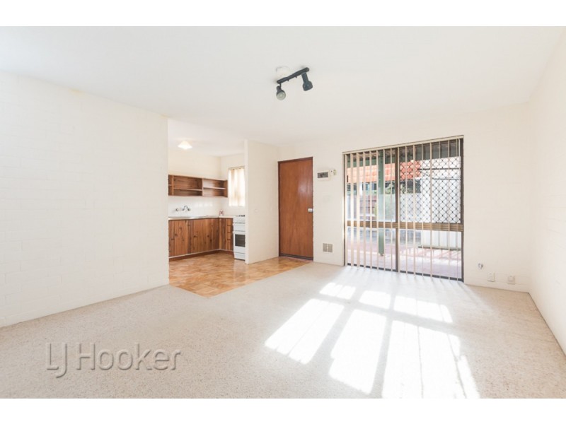 19/13 Merope Close, Rockingham WA 6168