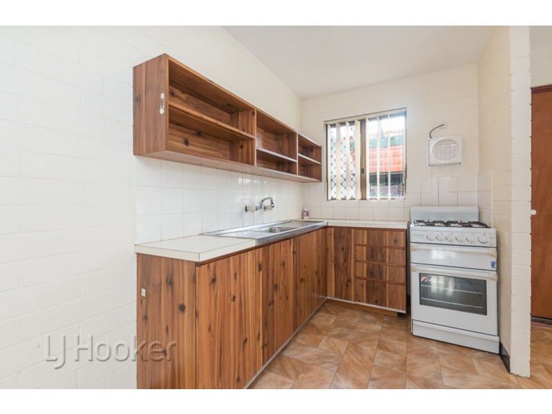 19/13 Merope Close, Rockingham WA 6168