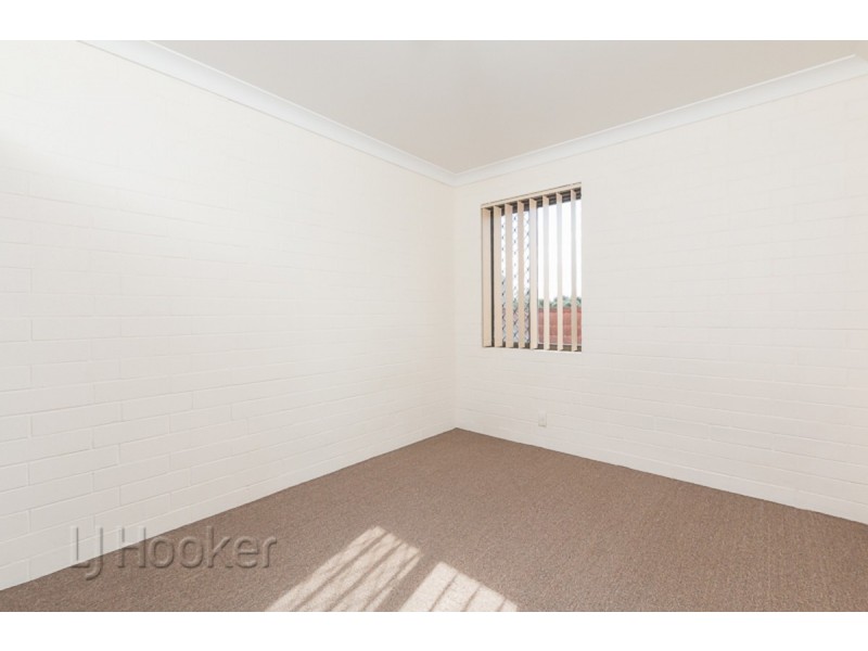 19/13 Merope Close, Rockingham WA 6168