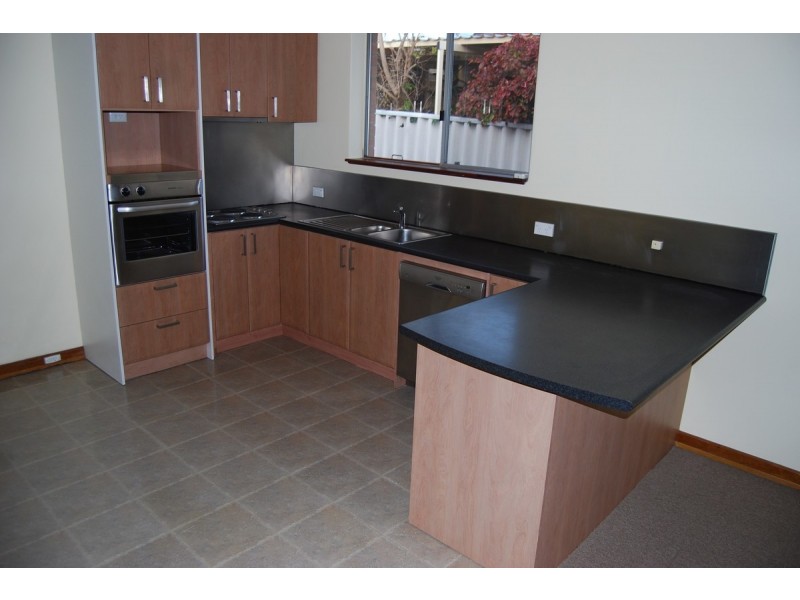 38B Griggs Way, Rockingham WA 6168