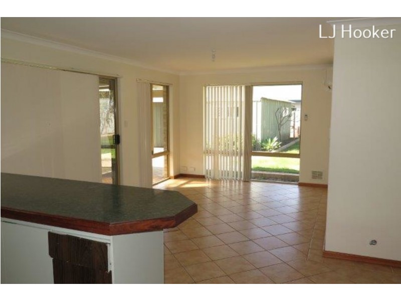 79 Endeavour Drive, Port Kennedy WA 6172