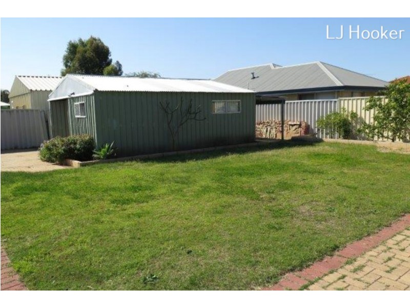 79 Endeavour Drive, Port Kennedy WA 6172