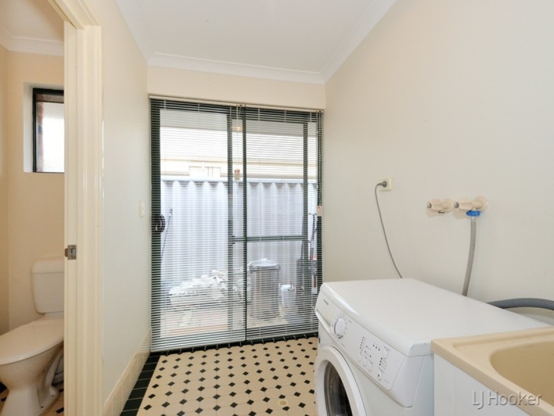 3 Albon Mews, Port Kennedy WA 6172