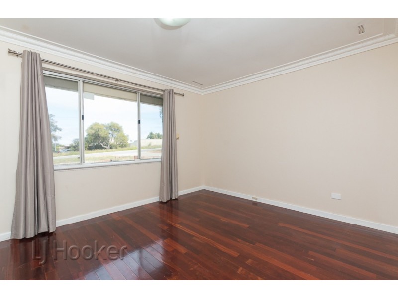 31 Steward Way, Orelia WA 6167