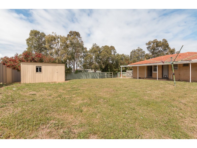 31 Steward Way, Orelia WA 6167
