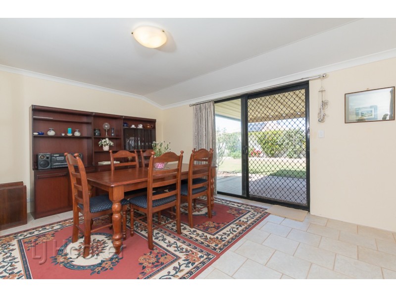 5 Eiffel Crescent, Port Kennedy WA 6172