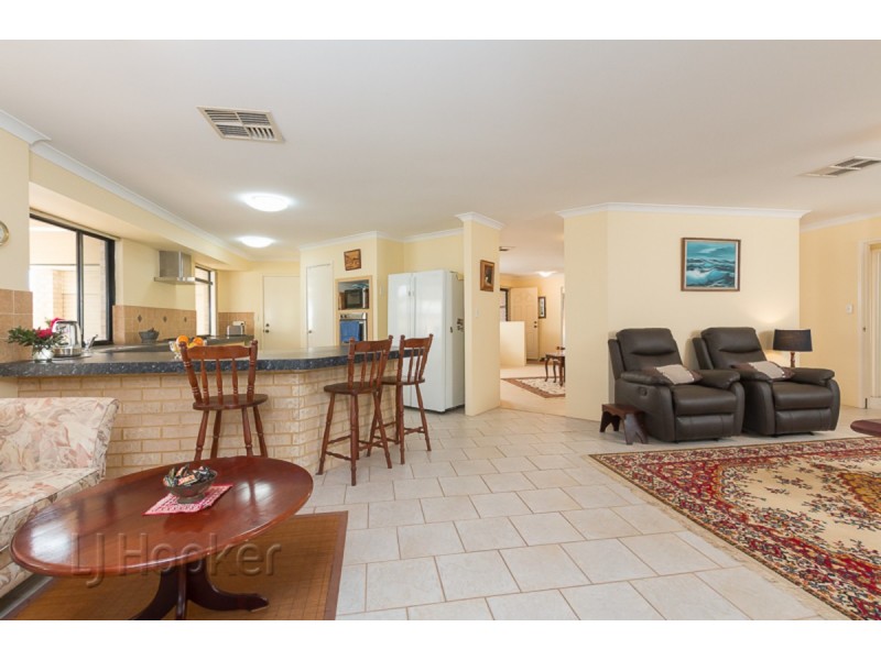 5 Eiffel Crescent, Port Kennedy WA 6172