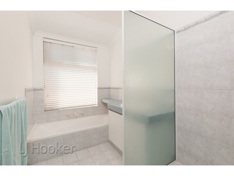 5 Eiffel Crescent, Port Kennedy WA 6172