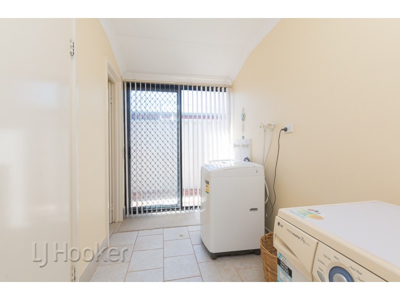 5 Eiffel Crescent, Port Kennedy WA 6172