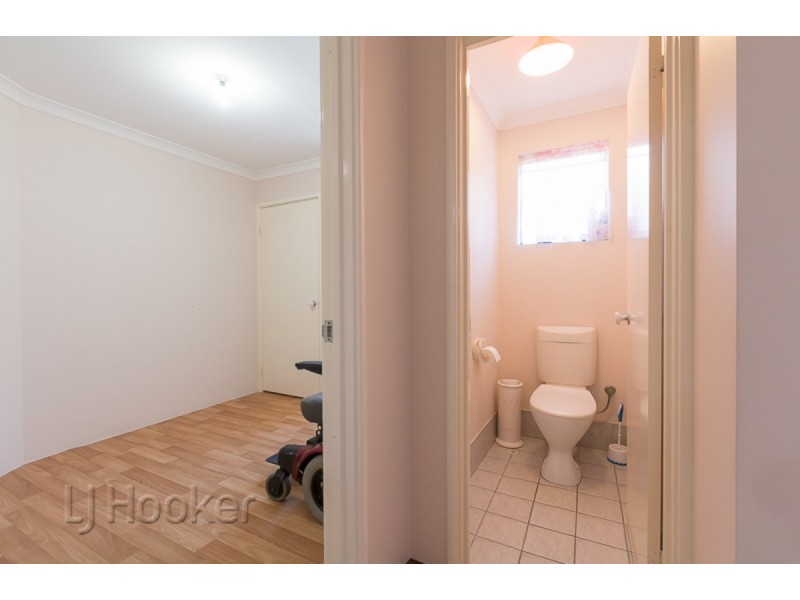 6/54 Gnangara Drive, Waikiki WA 6169