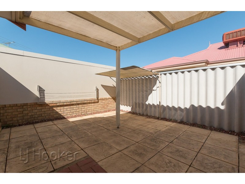 6/54 Gnangara Drive, Waikiki WA 6169