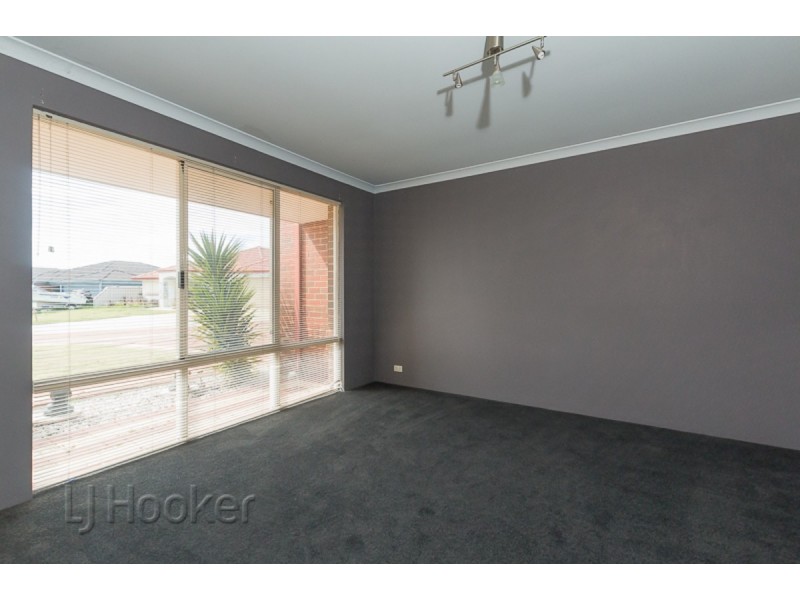 37 Pastrana Crescent, Port Kennedy WA 6172