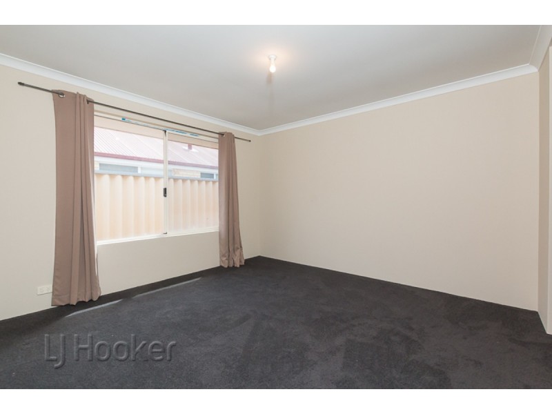37 Pastrana Crescent, Port Kennedy WA 6172