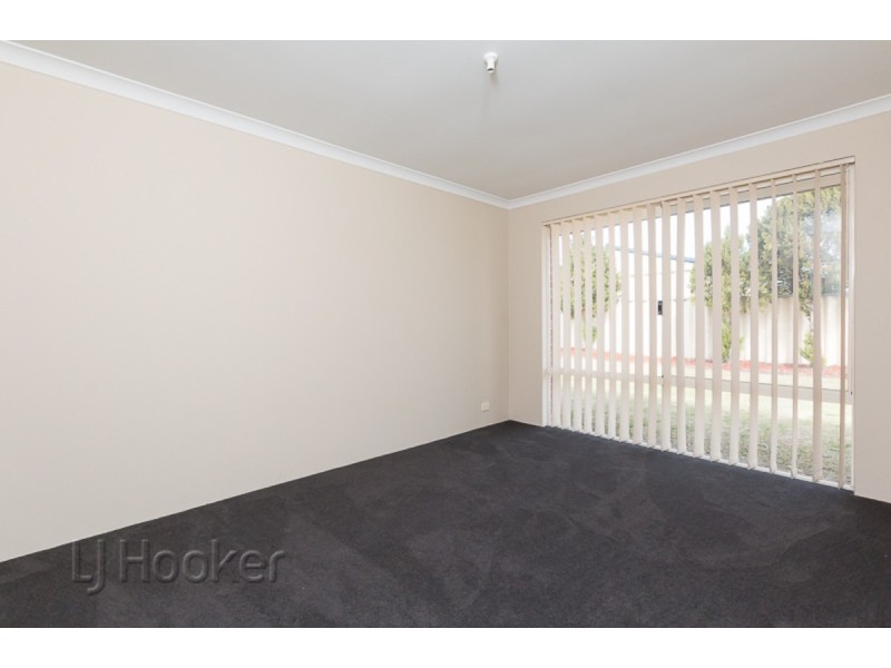 37 Pastrana Crescent, Port Kennedy WA 6172