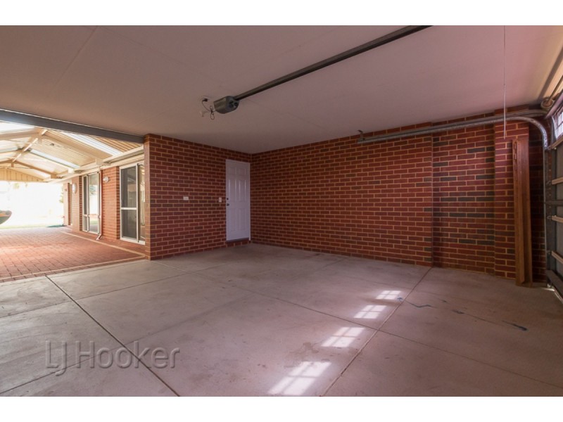 37 Pastrana Crescent, Port Kennedy WA 6172