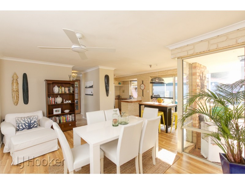 6 Dundee Close, Warnbro WA 6169