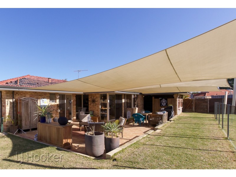 6 Dundee Close, Warnbro WA 6169