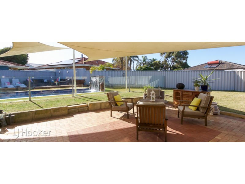 6 Dundee Close, Warnbro WA 6169