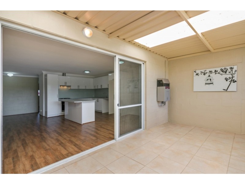 3/9 Kent Street, Rockingham WA 6168