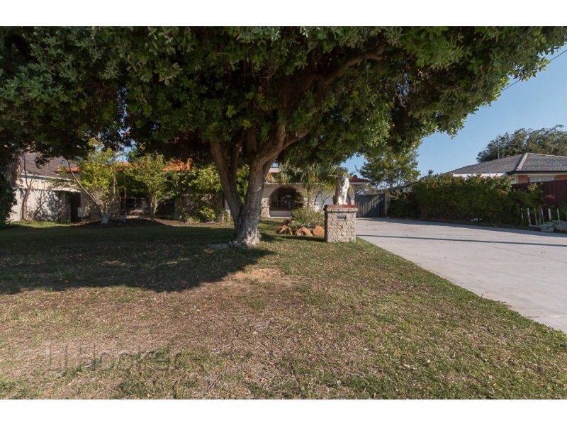 3 Arthur Road, Safety Bay WA 6169