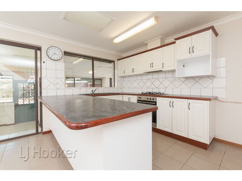 3 Arthur Road, Safety Bay WA 6169