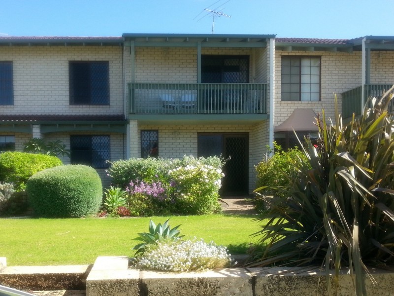 2/34-36 Penguin Road, Shoalwater WA 6169