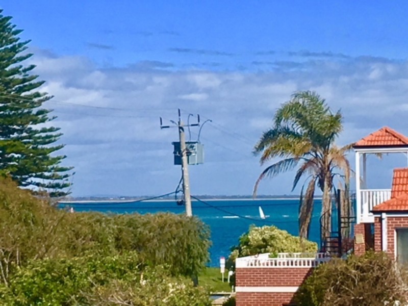2/34-36 Penguin Road, Shoalwater WA 6169