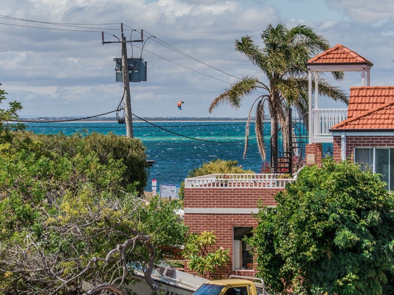 2/34-36 Penguin Road, Shoalwater WA 6169