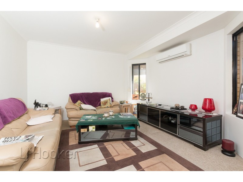 18 Tryall Avenue, Port Kennedy WA 6172