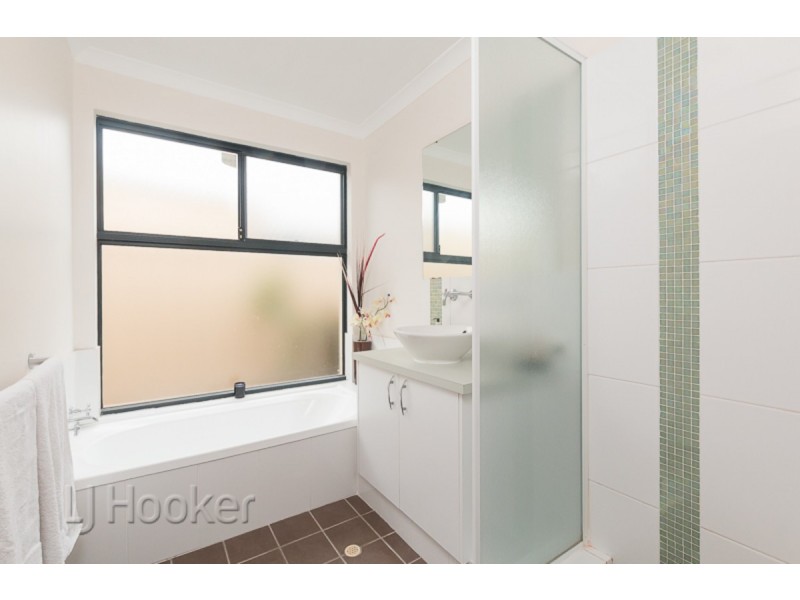 45 Belgravia Terrace, Rockingham WA 6168