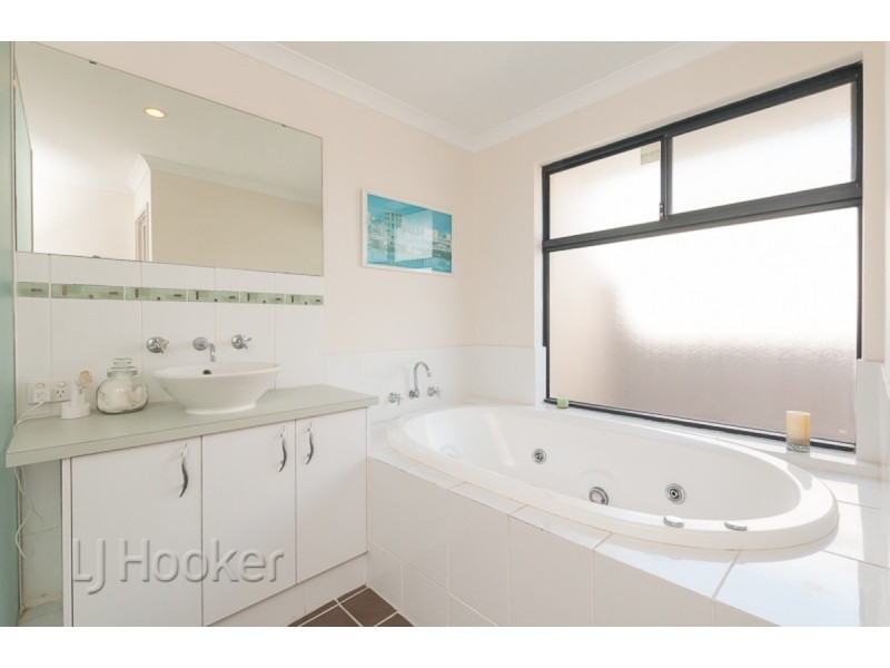 45 Belgravia Terrace, Rockingham WA 6168