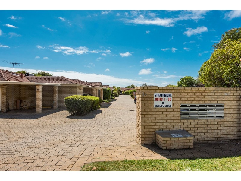 16/10 Merope Close, Rockingham WA 6168
