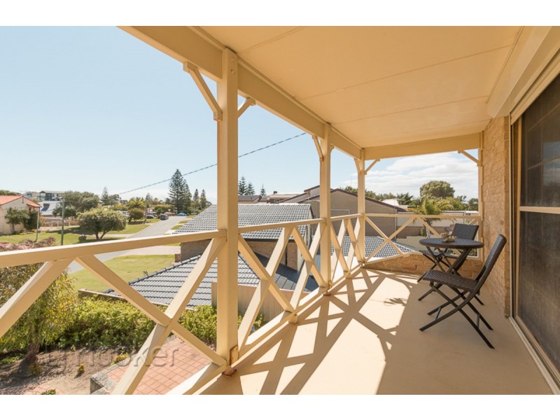 25 Shelton Street, Waikiki WA 6169