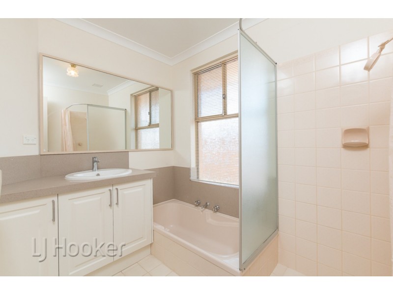 25 Shelton Street, Waikiki WA 6169