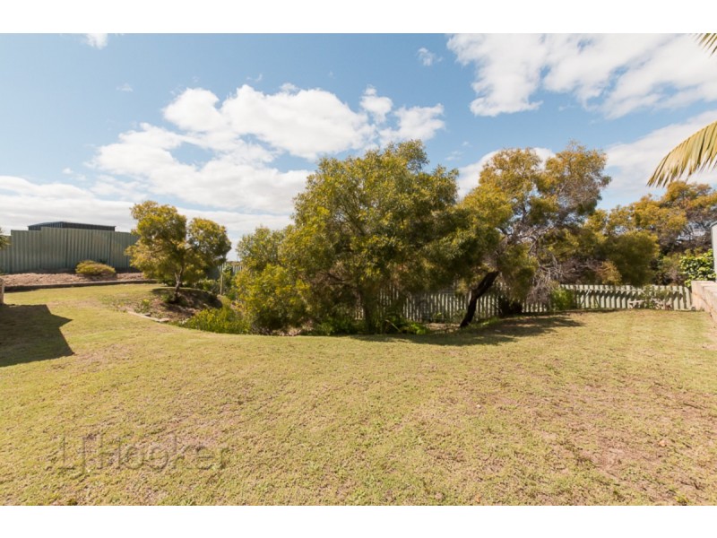 25 Shelton Street, Waikiki WA 6169