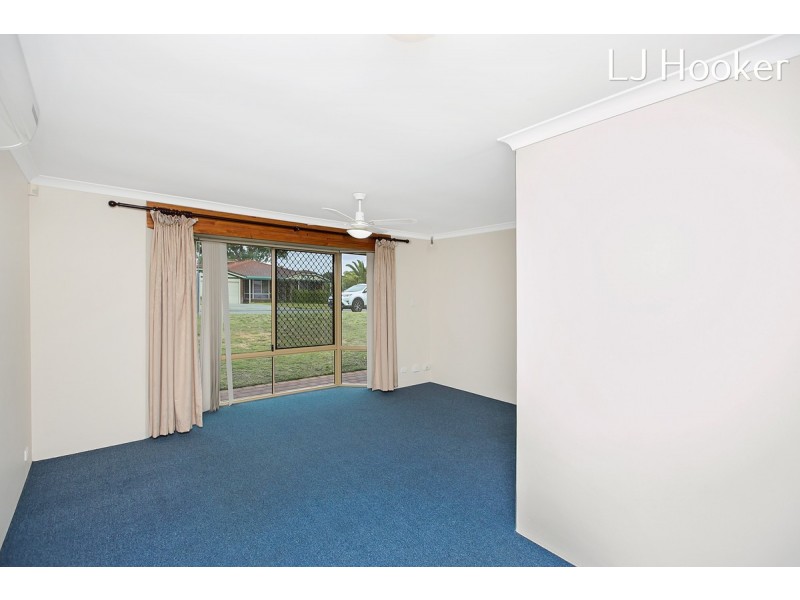37 Mayflower Close, Port Kennedy WA 6172